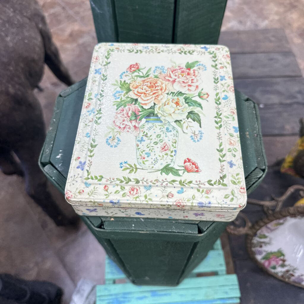 FLORAL TIN