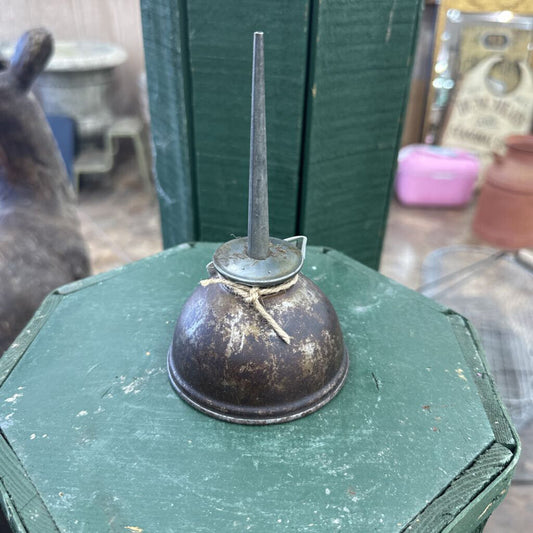 THUMB OIL CAN