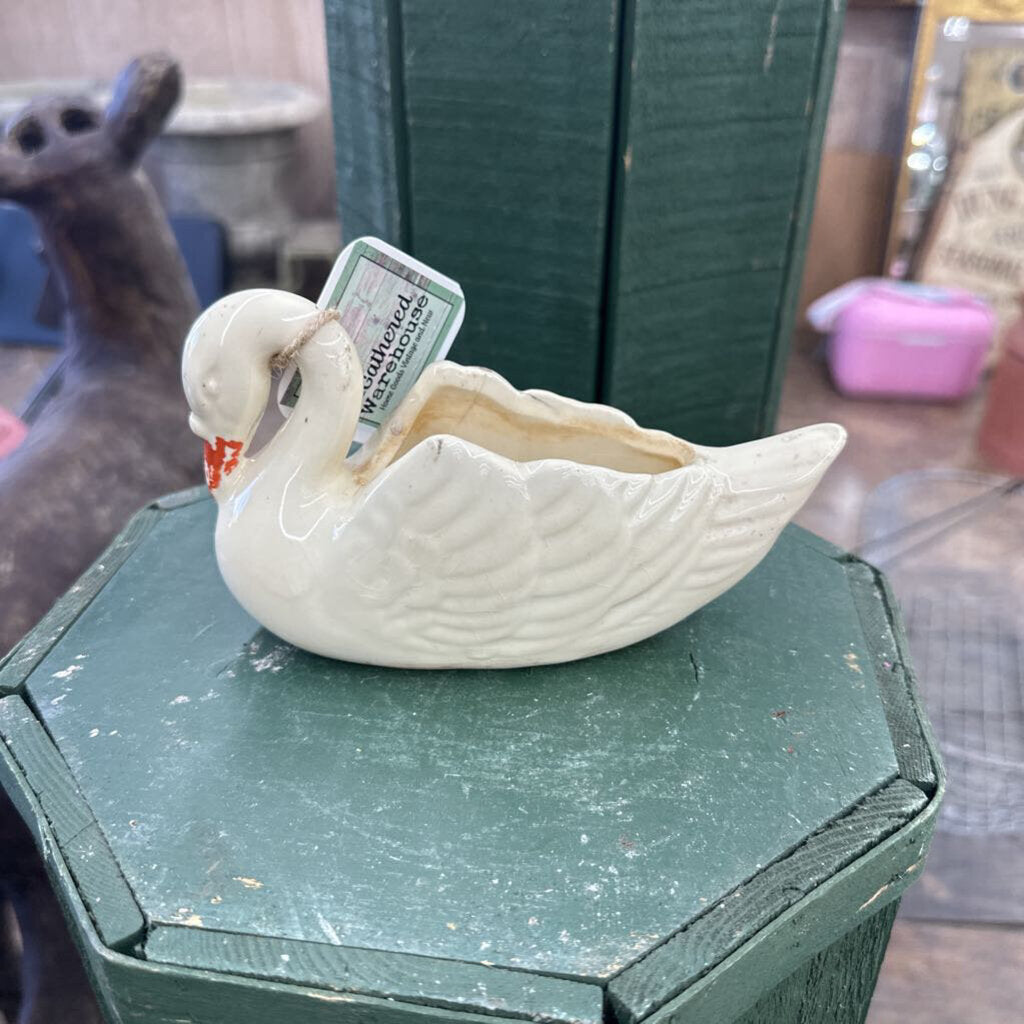CERAMIC SWAN PLANTER