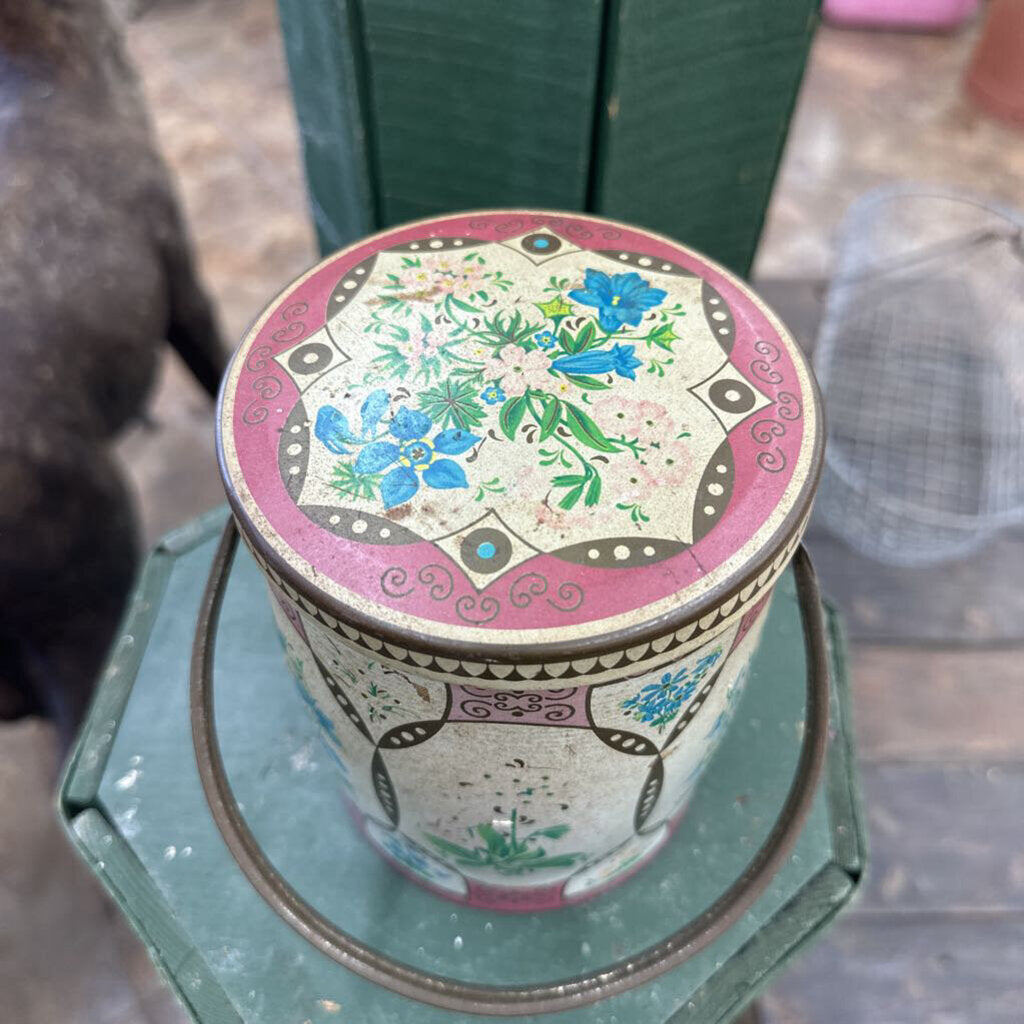 METAL CANDY PAIL