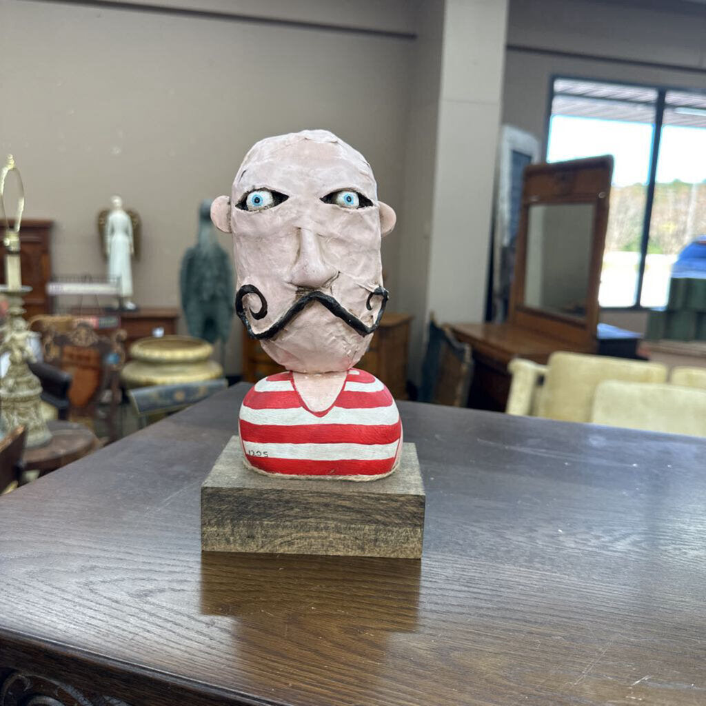 PAPER MACHE BUST
