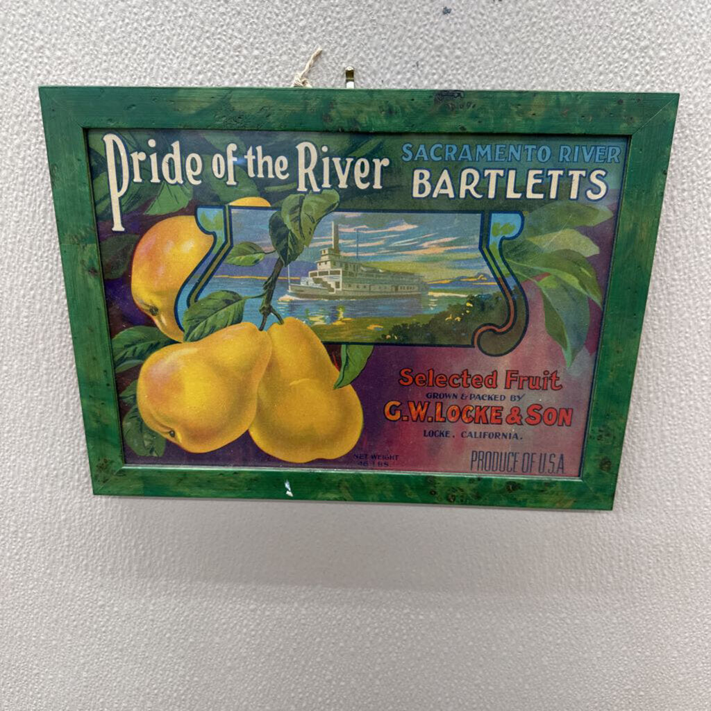 FRAMED "PRIDE OF THE RIVER" PEAR CRATE LABEL