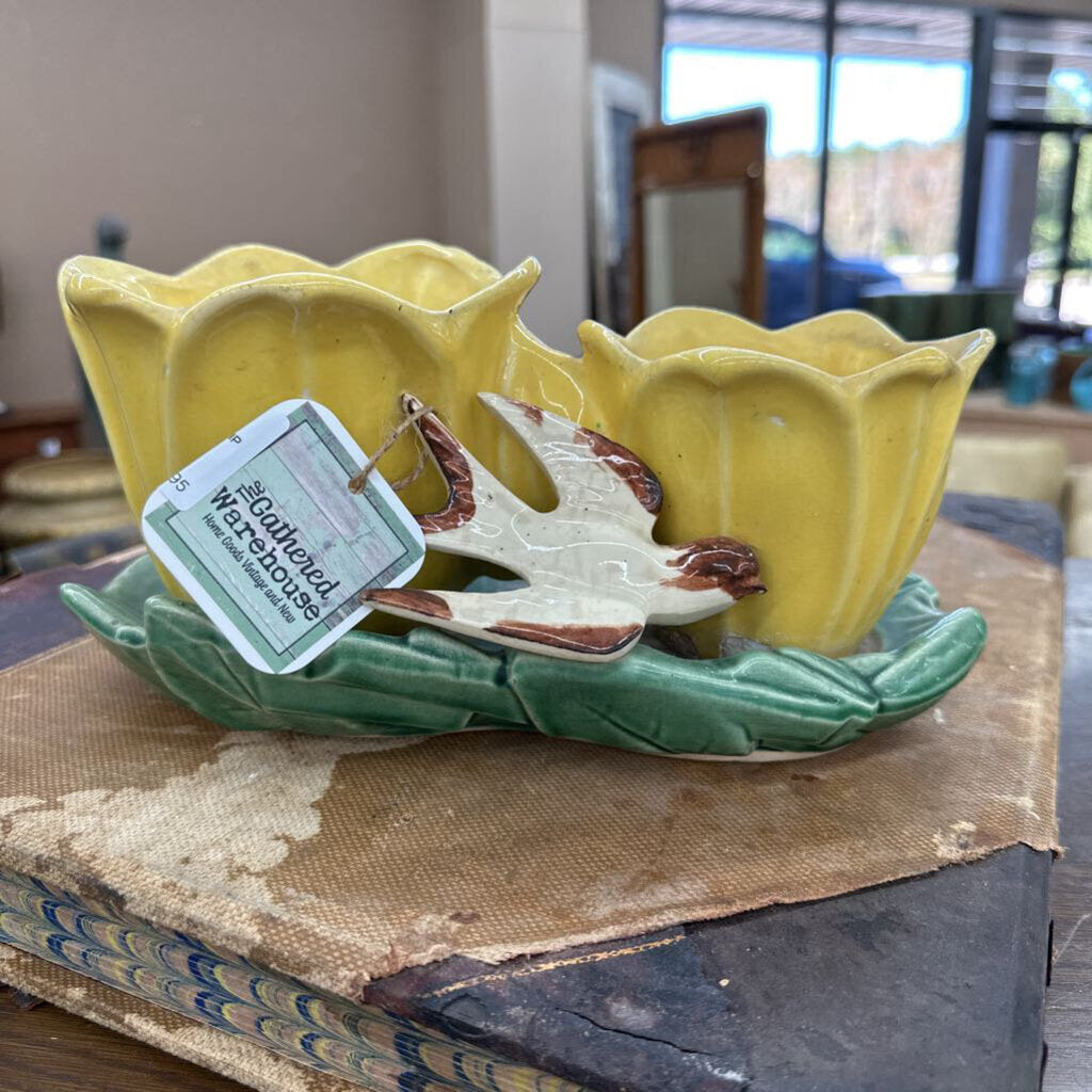 MCCOY POTTERY DOUBLE TULIP PLANTER