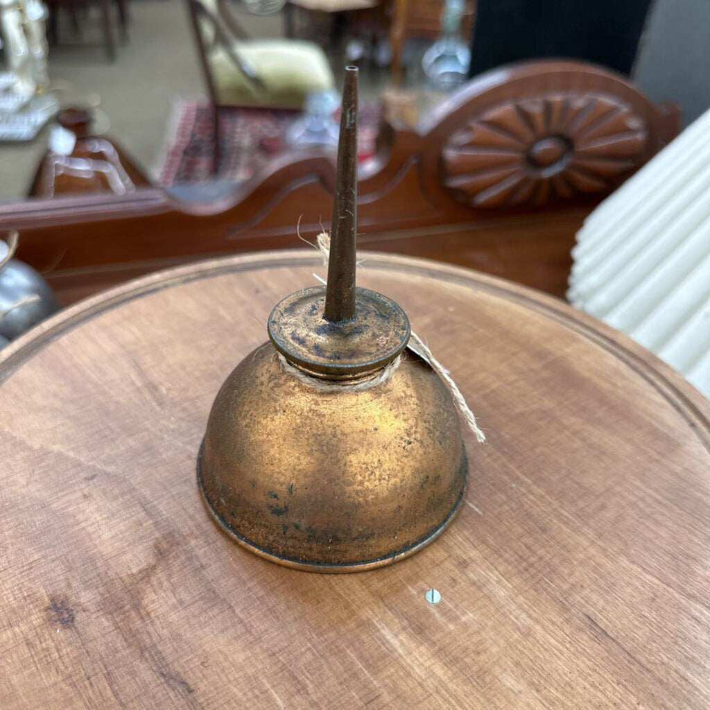 COPPER THUMB OIL CAN