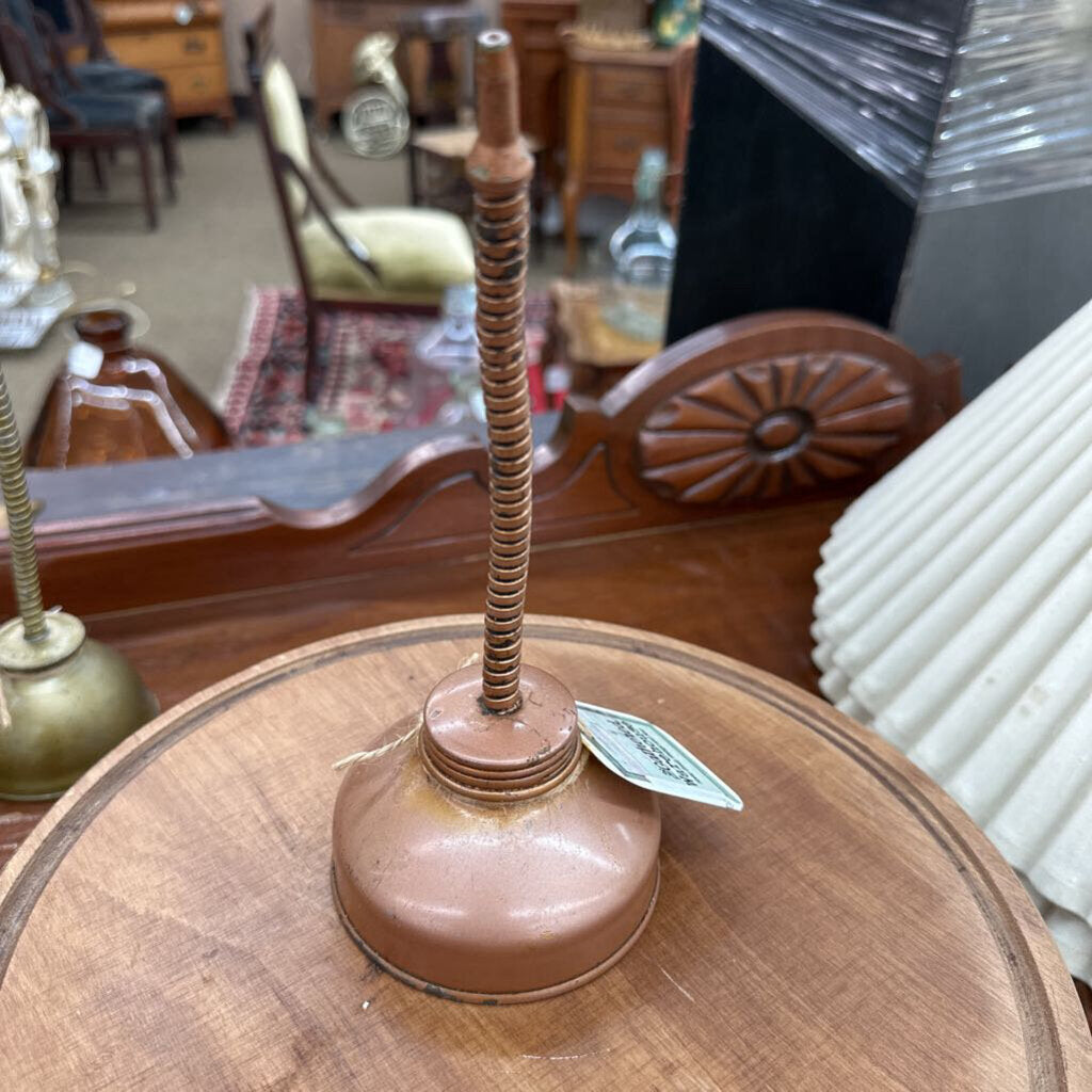 THUMB OIL CAN