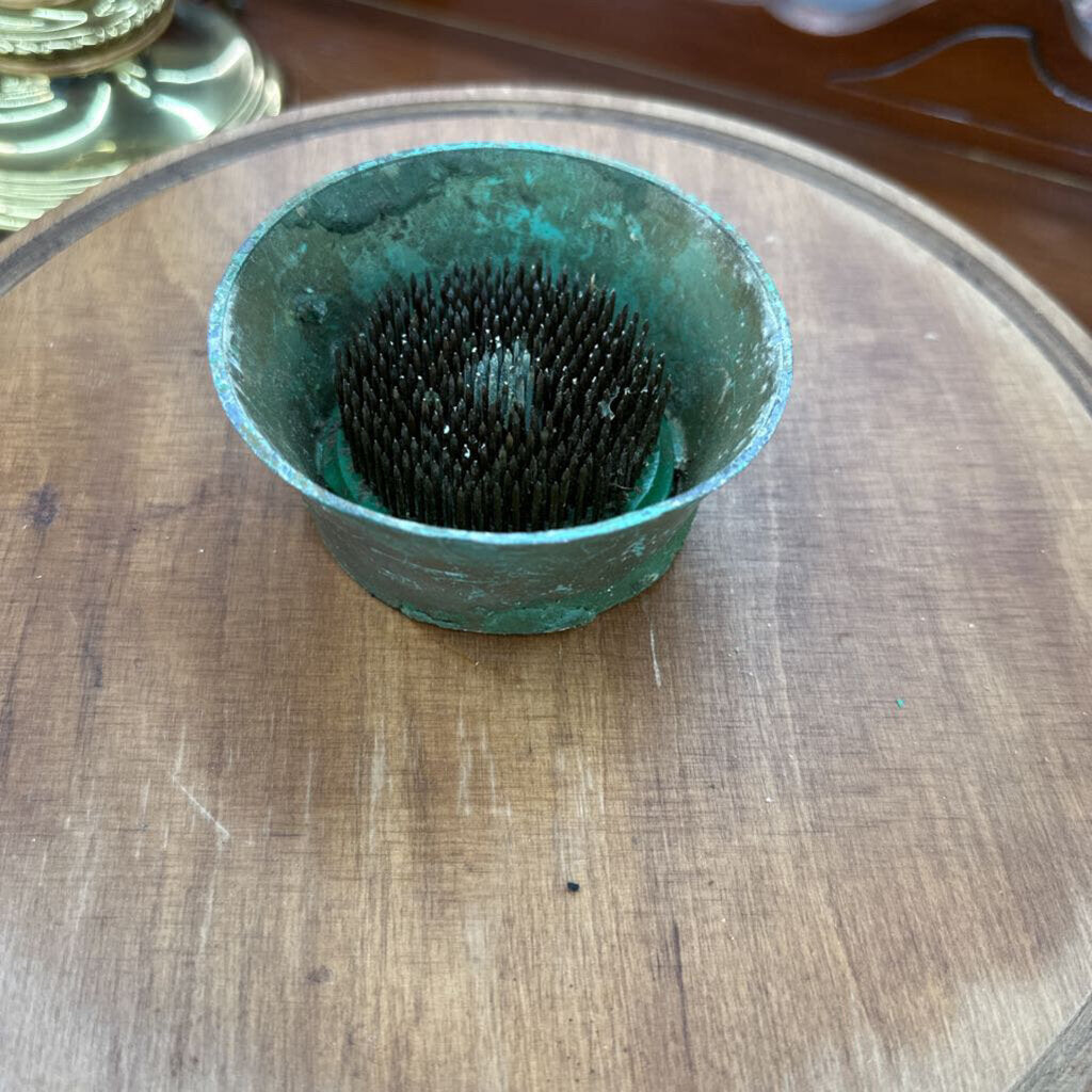 VINTAGE BRASS CUP FLOWER FROG