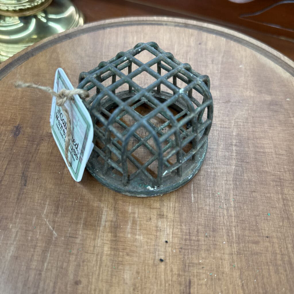 VINTAGE METAL CAGE FLOWER FROG