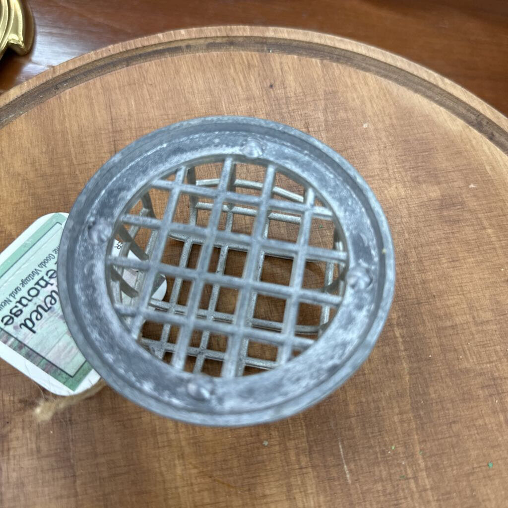 VINTAGE METAL CAGE FLOWER FROG