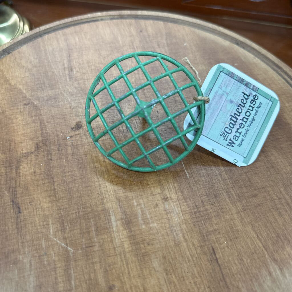 VINTAGE METAL CAGE FLOWER FROG