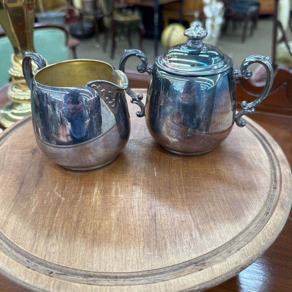 SILVER PLATED CREAMER AND LIDDED SUGAR BOWL