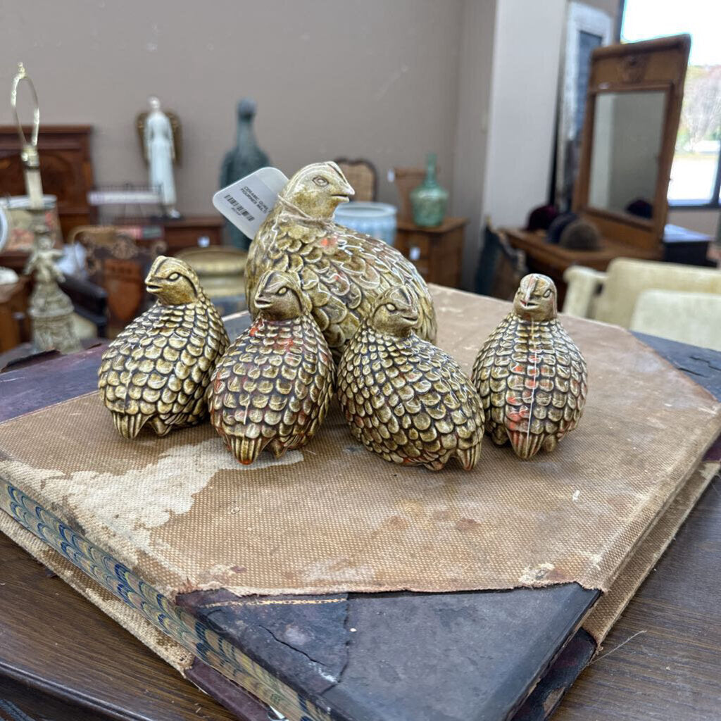 CERAMIC QUAIL FAMILY FIGURINES