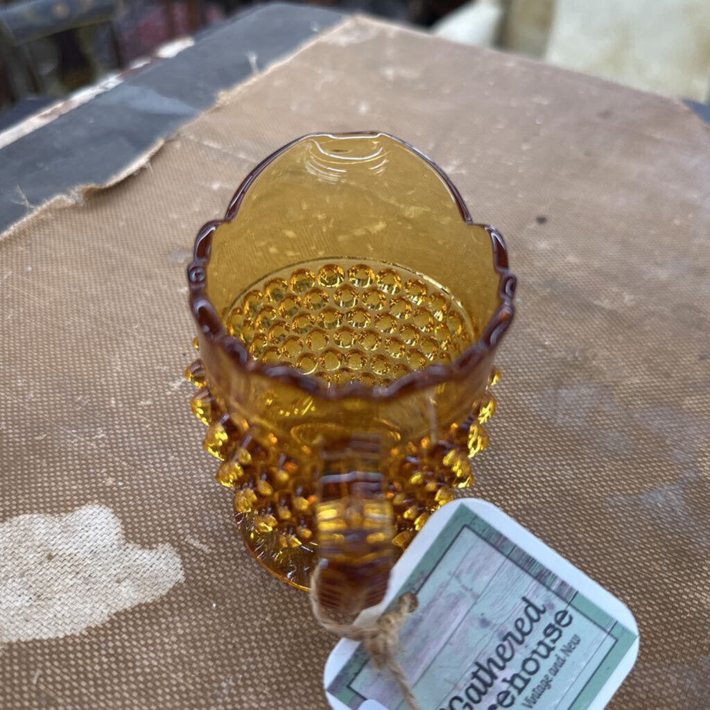 HOBNAIL CREAMER