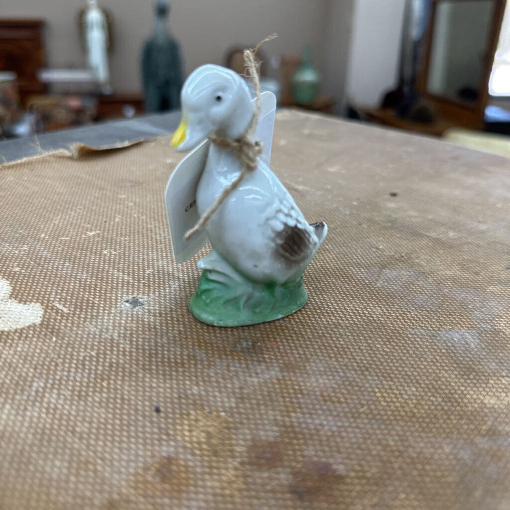 CERAMIC DUCK
