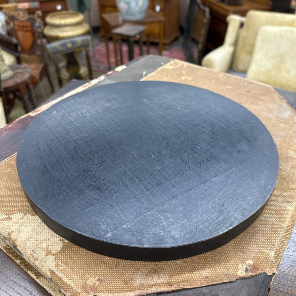 WOODEN ROUND RISER