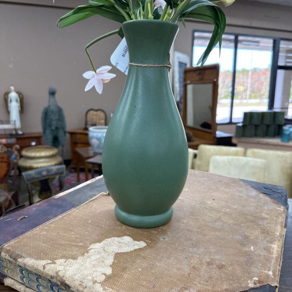 MCCOY FLORALINE VASE