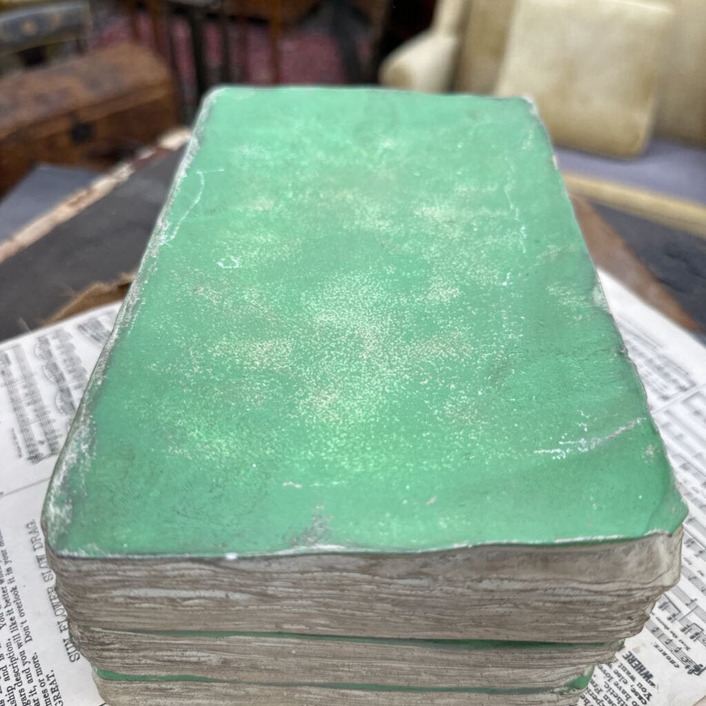 BOOK-SHAPED STORAGE BOX