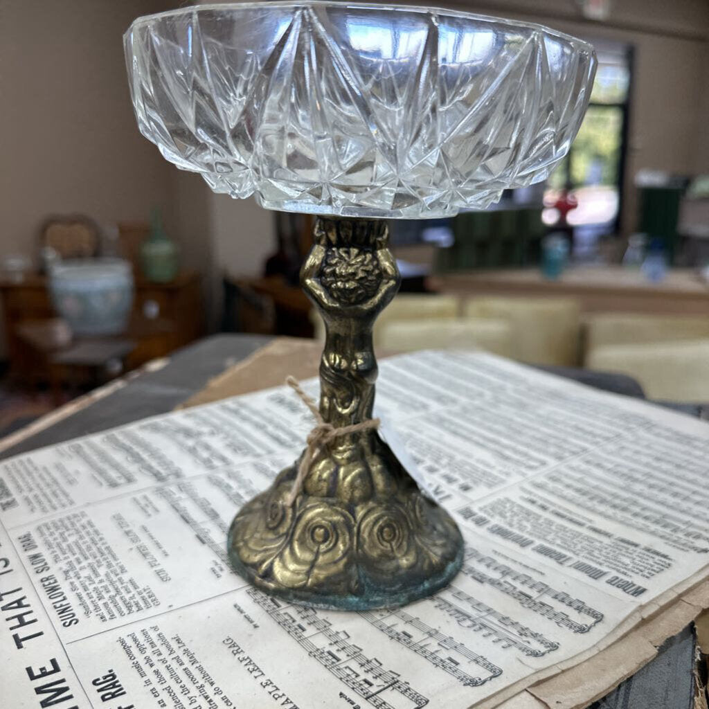 CHERUB PEDESTAL CANDY DISH