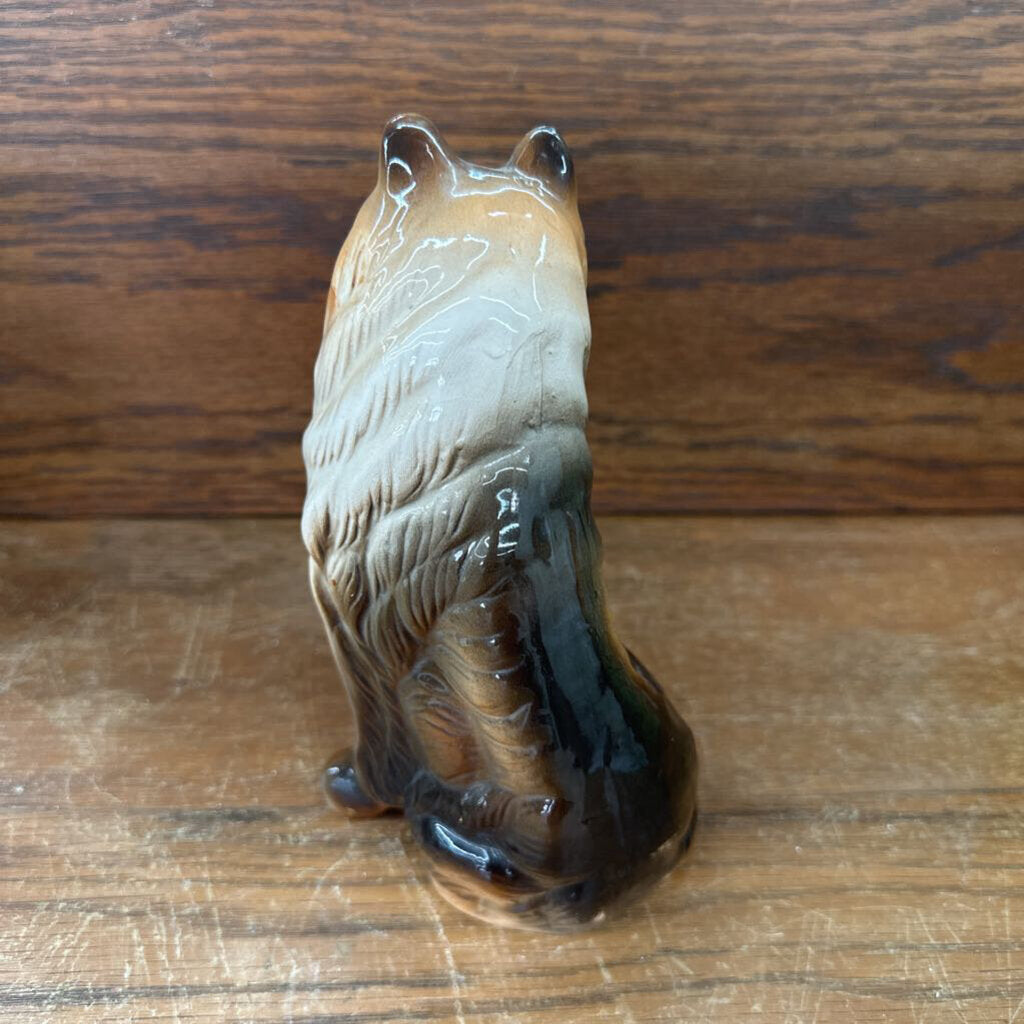COLLIE/LASSIE DOG FIGURINE