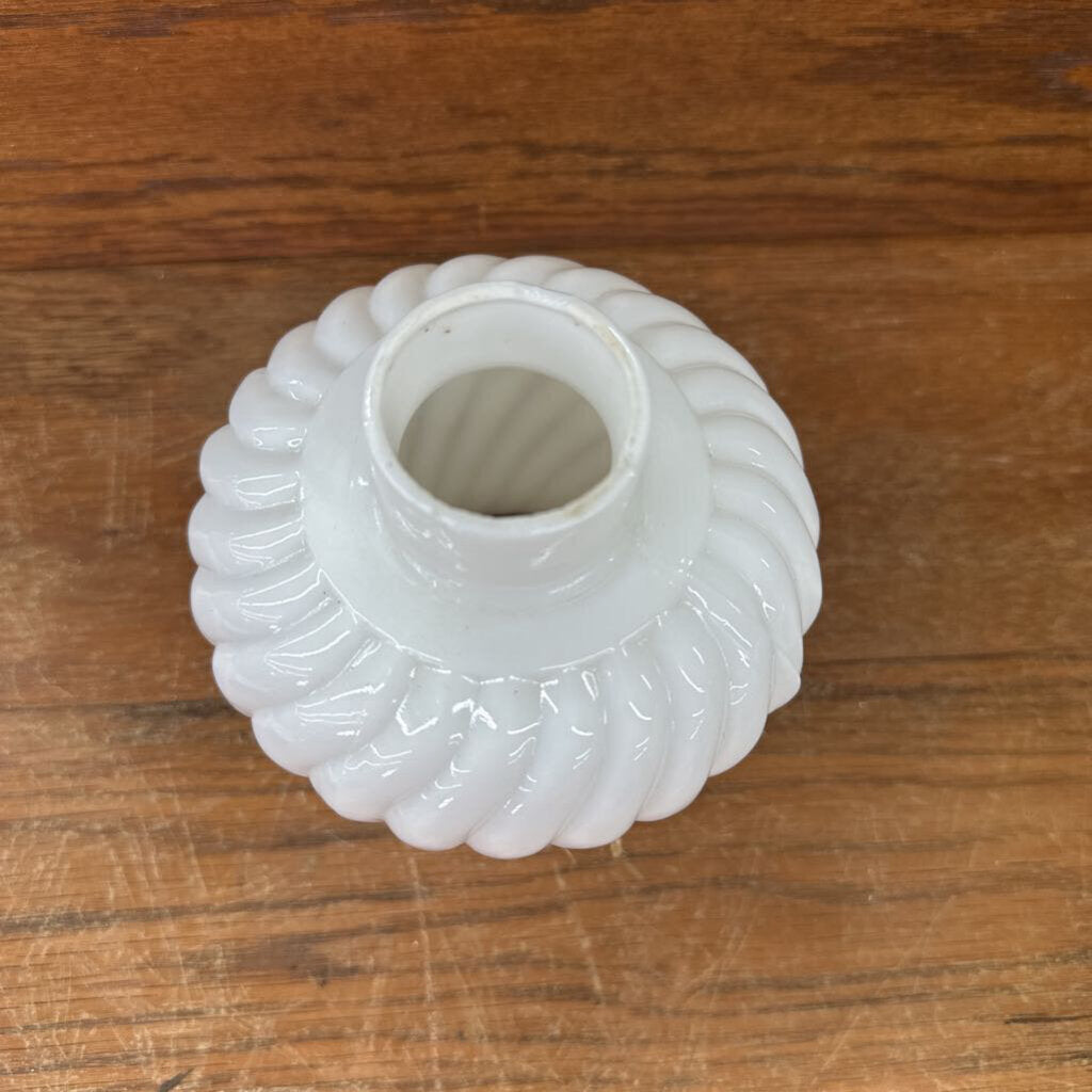 MILK GLASS SWIRL DESIGN HURRICANE SHADE
