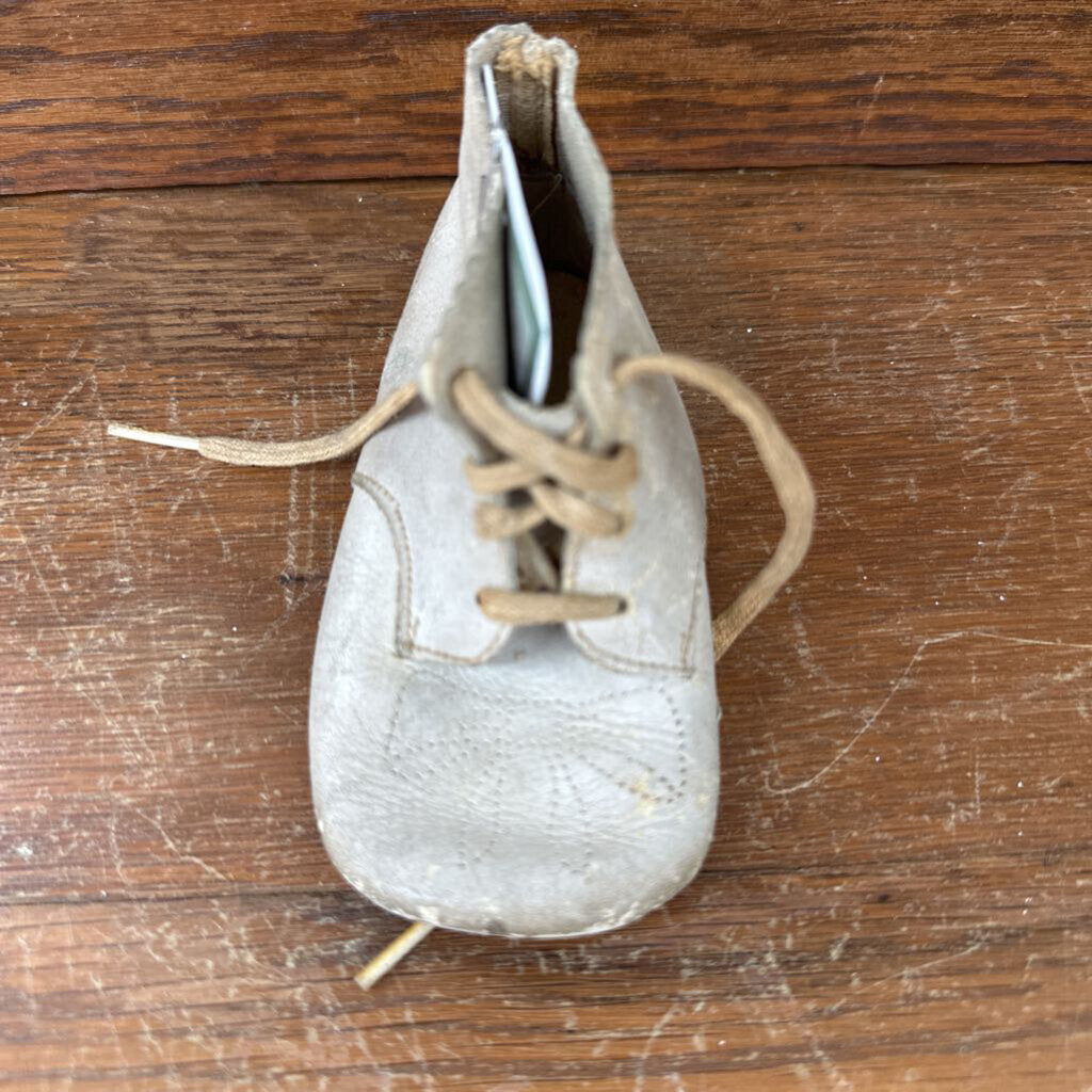 LEATHER BABY SHOE