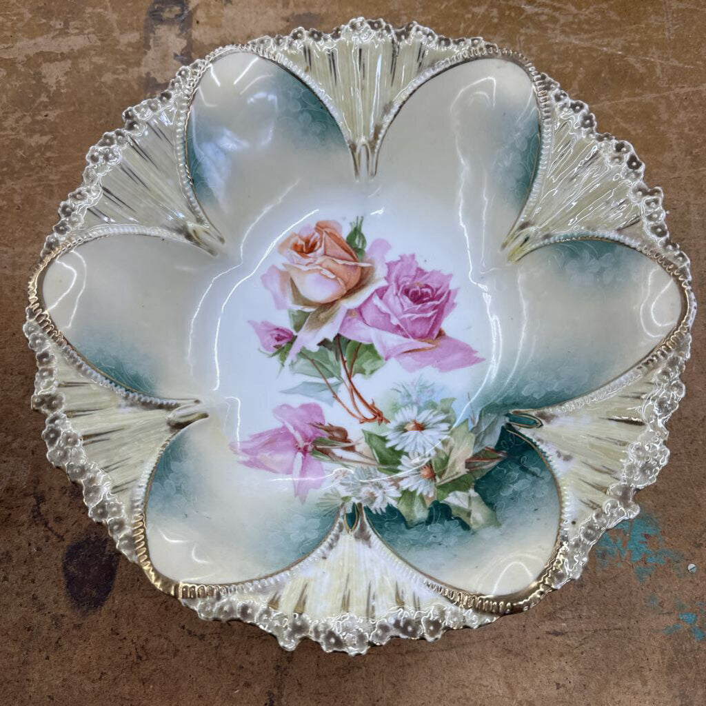 RS PRUSSIA PORCELAIN BOWL CIRCA 1890-1915