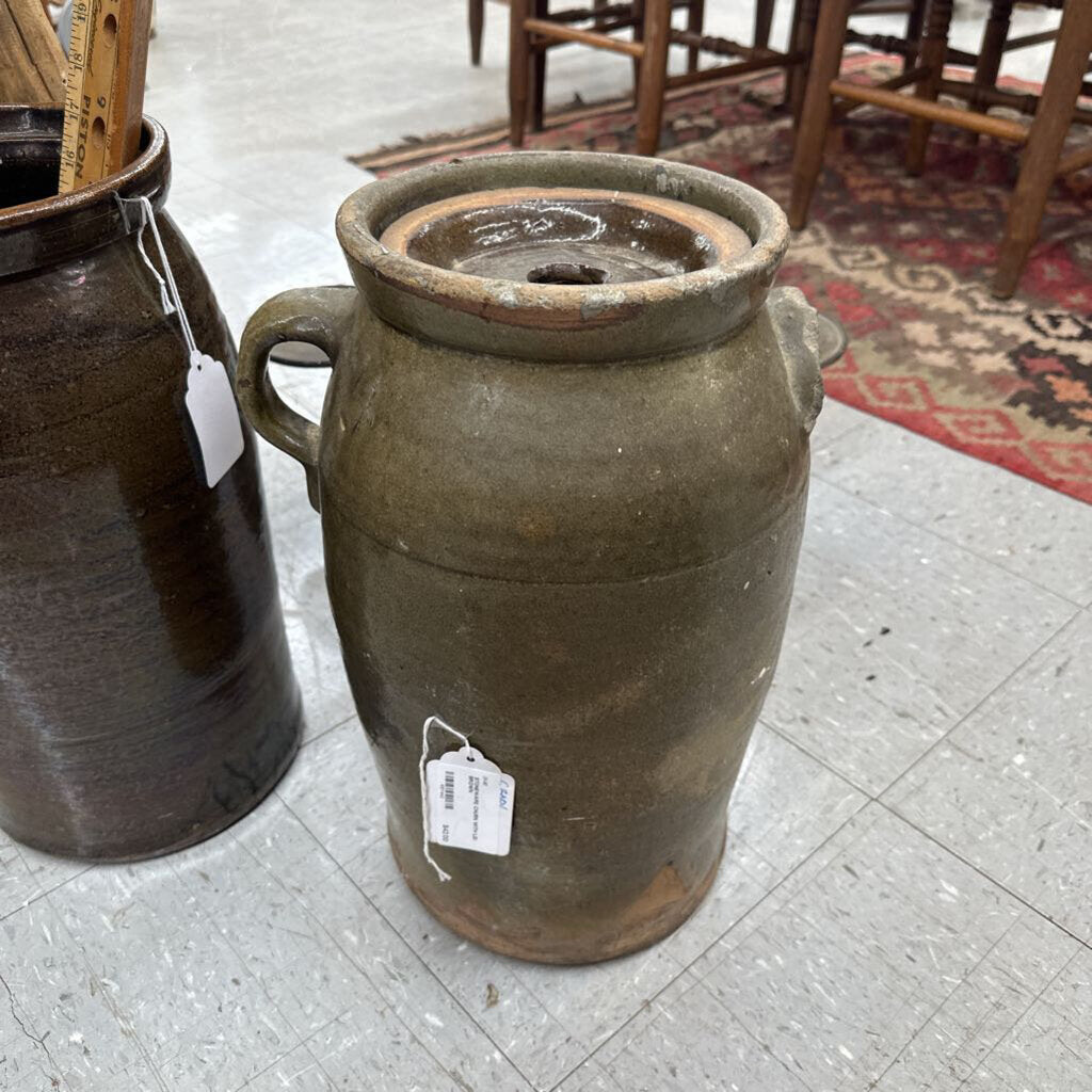STONEWARE CHURN WITH LID