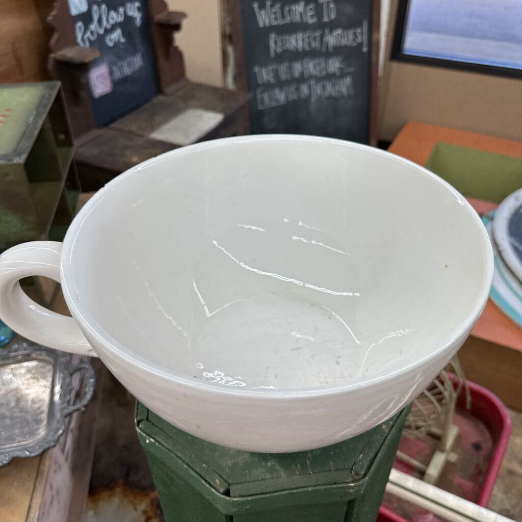 BATTER BOWL WITH HANDLE