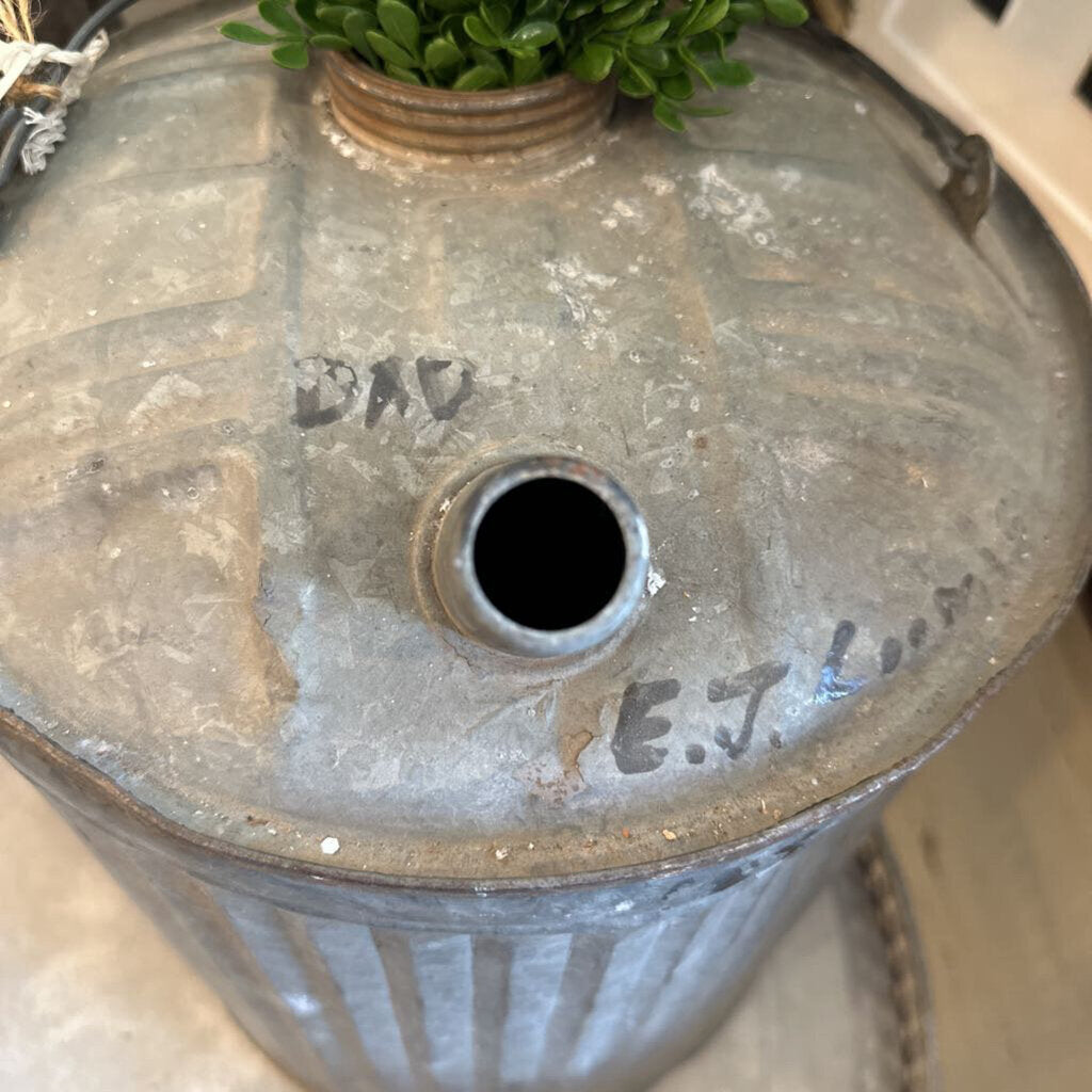 GALVANIZED GAS CAN