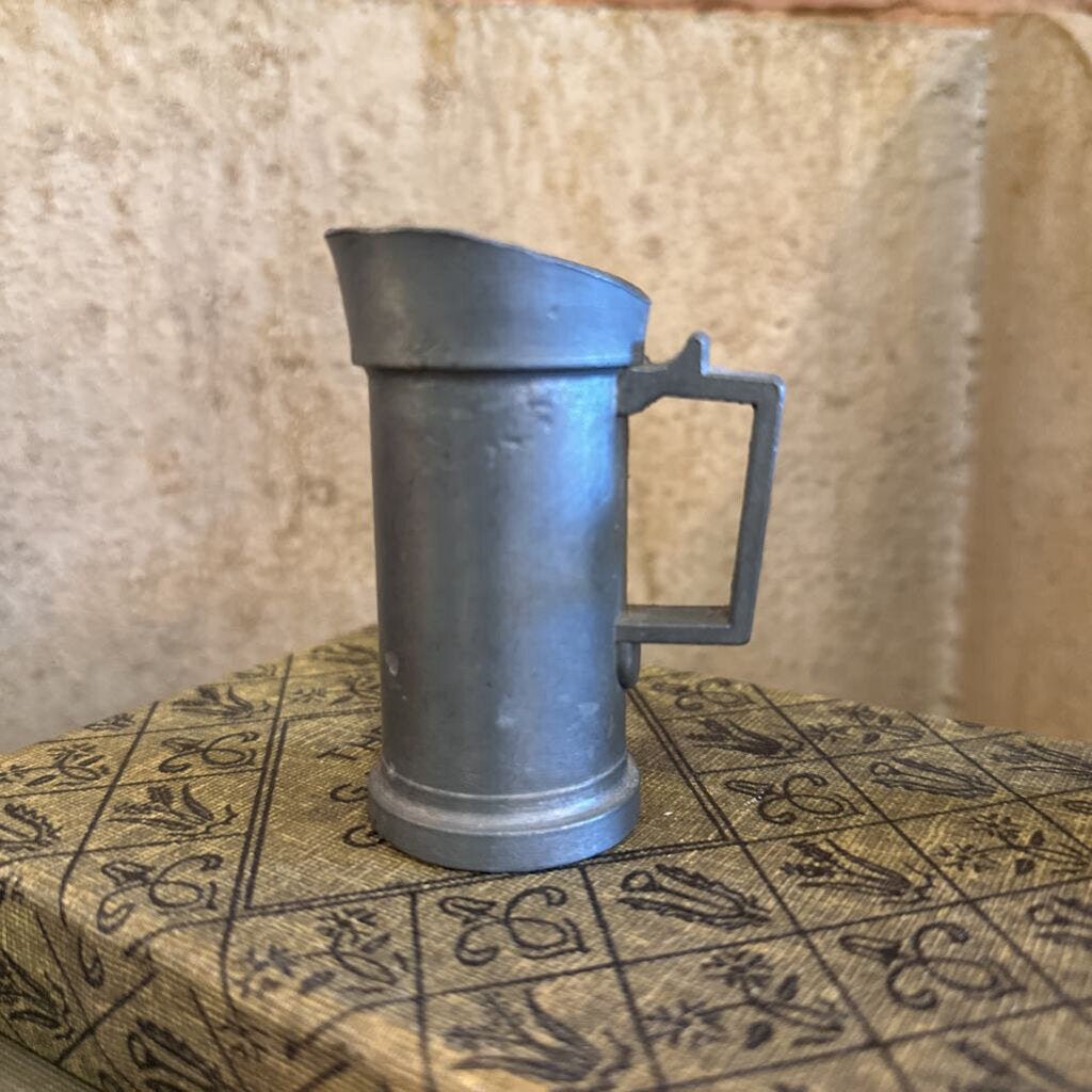 PEWTER TANKARD MEASURING CUPS