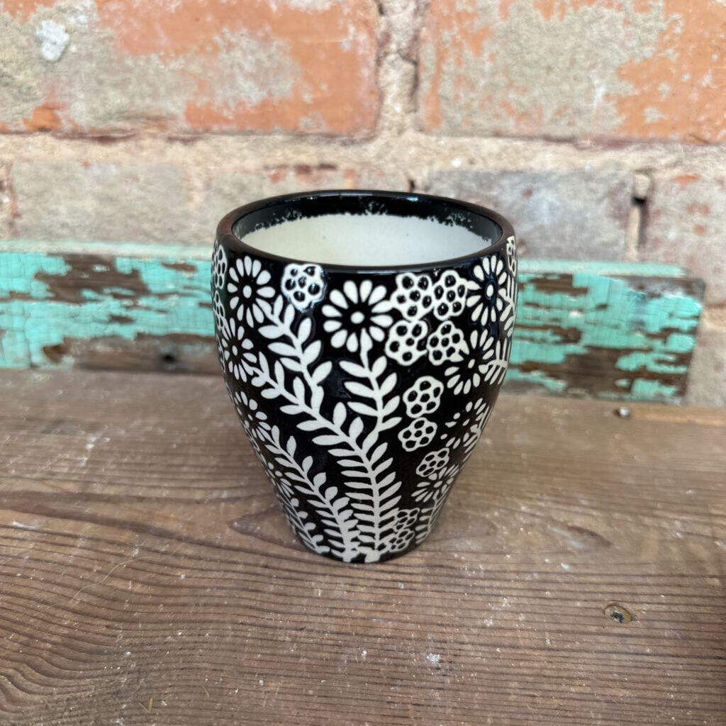 STONEWARE CUP FLORAL PATTERN