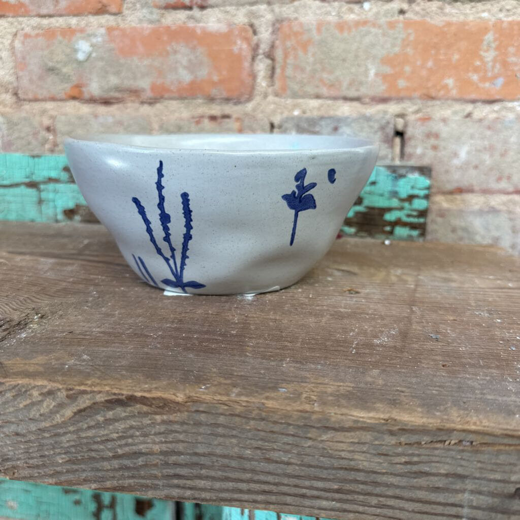 STONEWARE BOWL WITH BOTANICALS