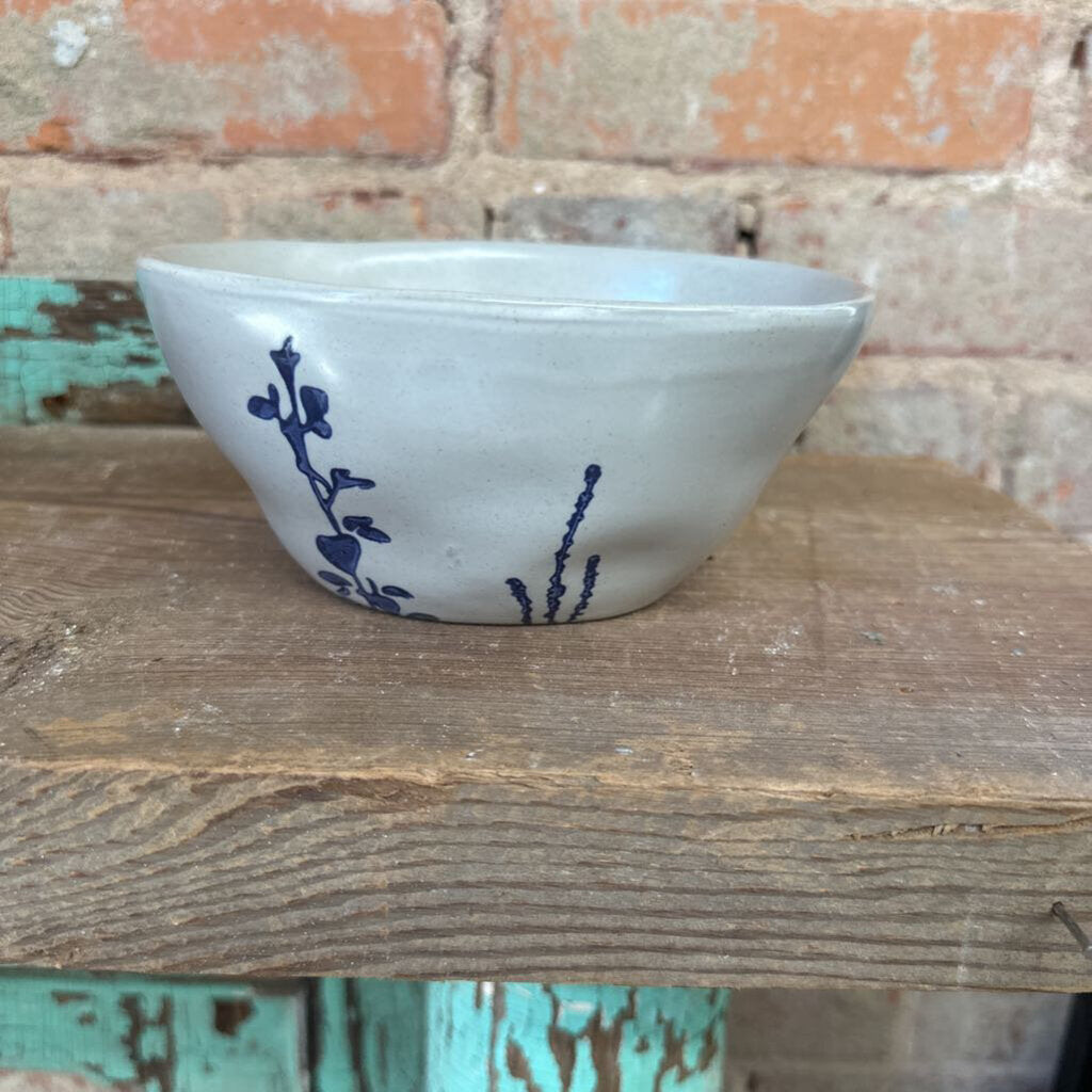 STONEWARE BOWL WITH BOTANICALS