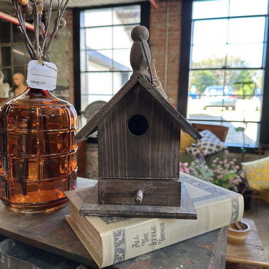 RUSTIC BIRDHOUSE WITH DRAWER