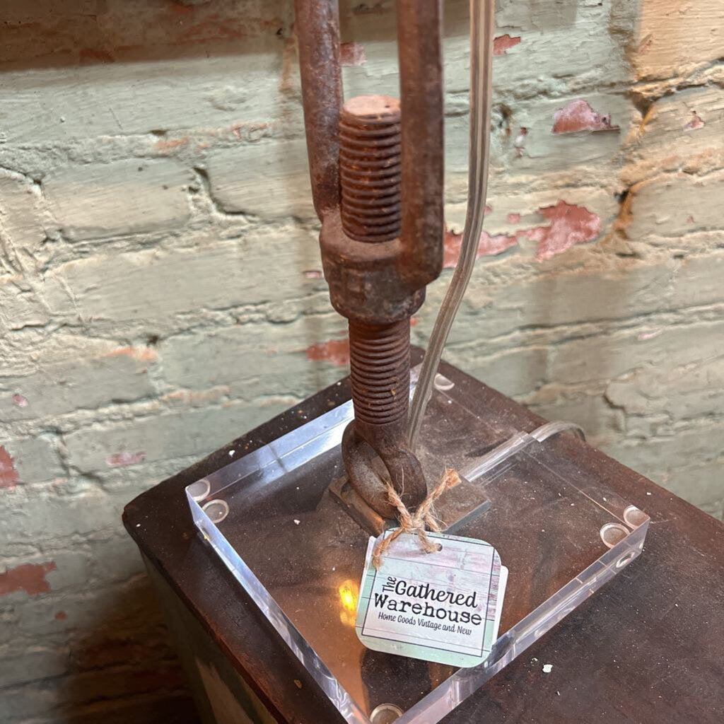 TURNBUCKLE LAMP