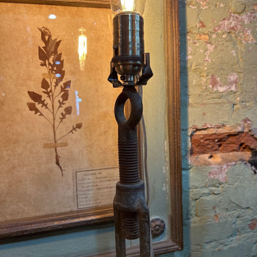 TURNBUCKLE LAMP