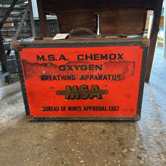 M.S.A. CHEMOX OXYGEN BREATHING APPARATUS CASE