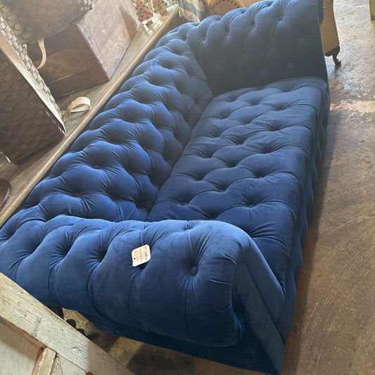 VELVET SOFA