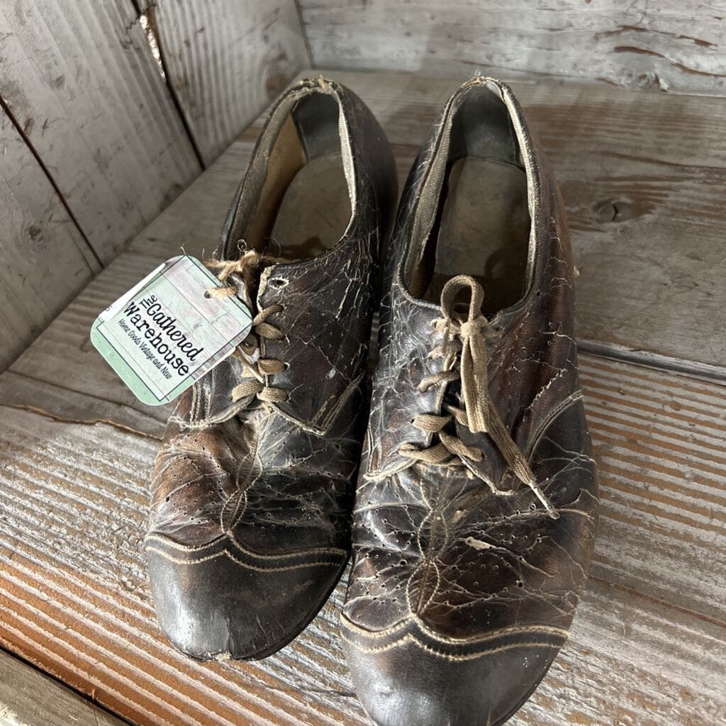 WOMEN’S VICTORIAN SHOES