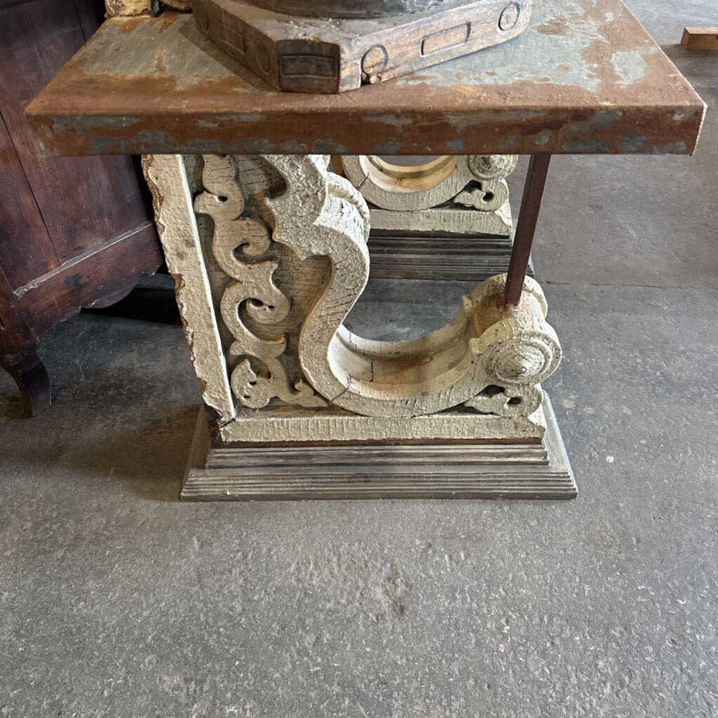 MESA CONSOLA CORBEL