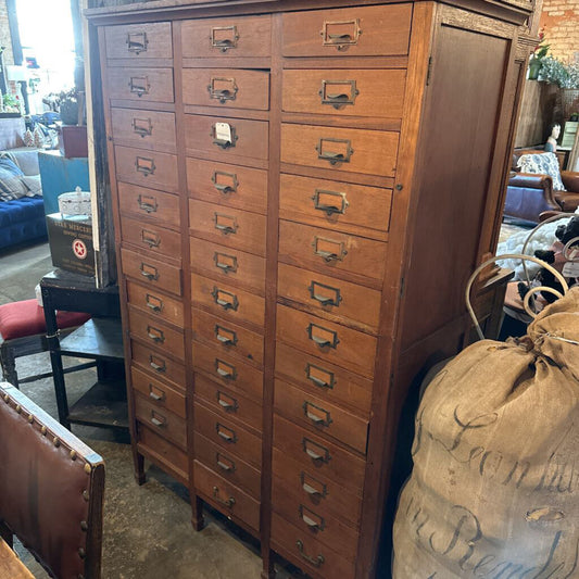 OAK ARTICLE CABINET