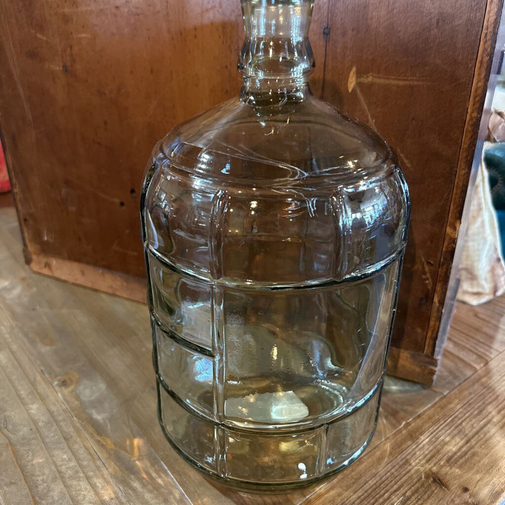 VINTAGE STYLE GLASS BOTTLE- ROUND