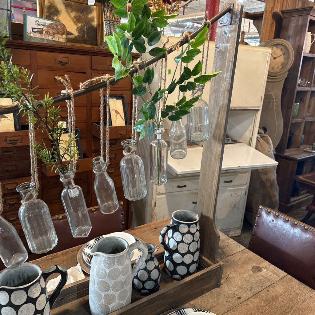 BOTTLE GARLAND VASES AND WOODEN STANCHION