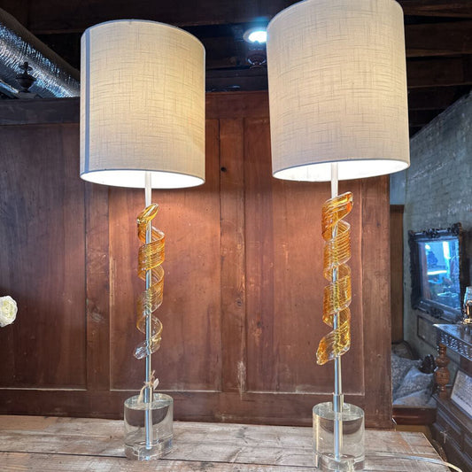 CRESTVIEW COLLECTION LAMP PAIR