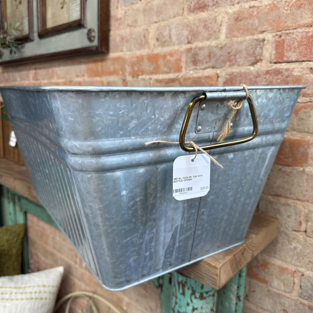 METAL COOLER TUB WITH BOTTLE OPENER